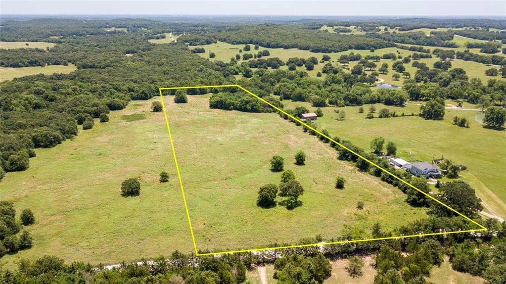 11 acres in Cooke County, Texas