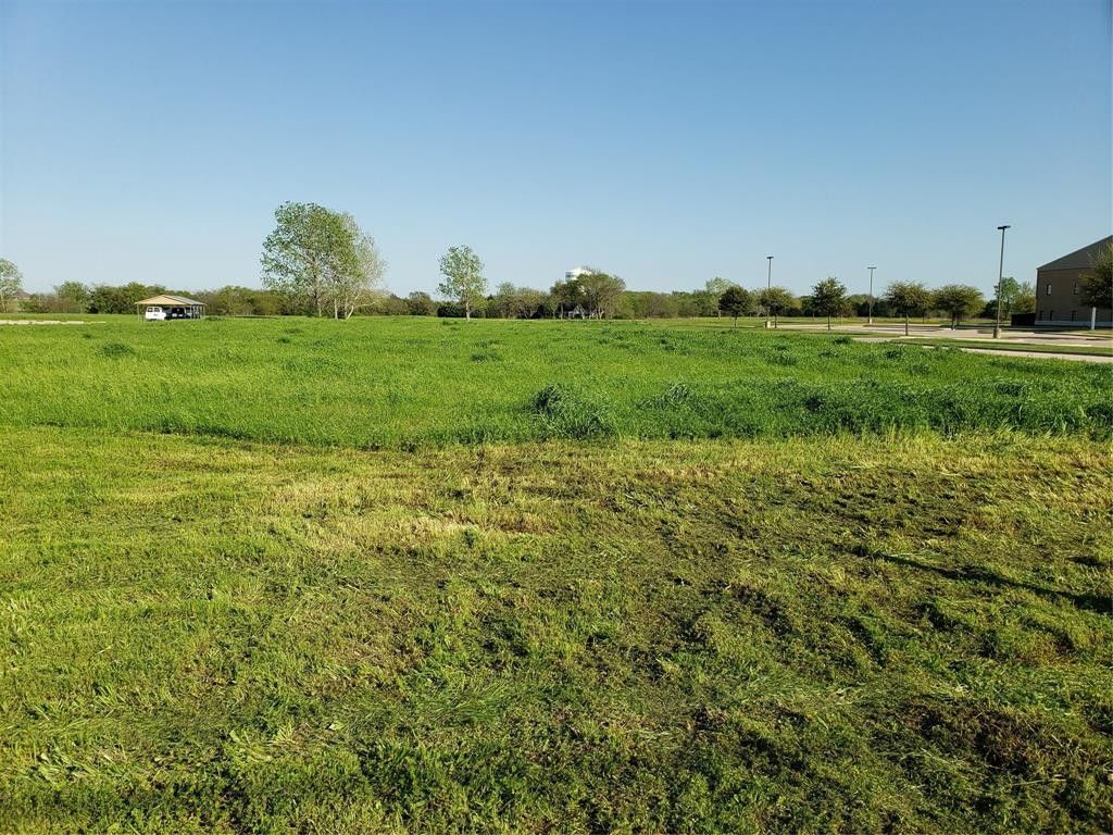 4.66 acres in Ellis County, Texas