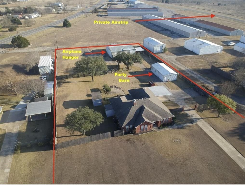 1.5 acres in Rockwall County, Texas