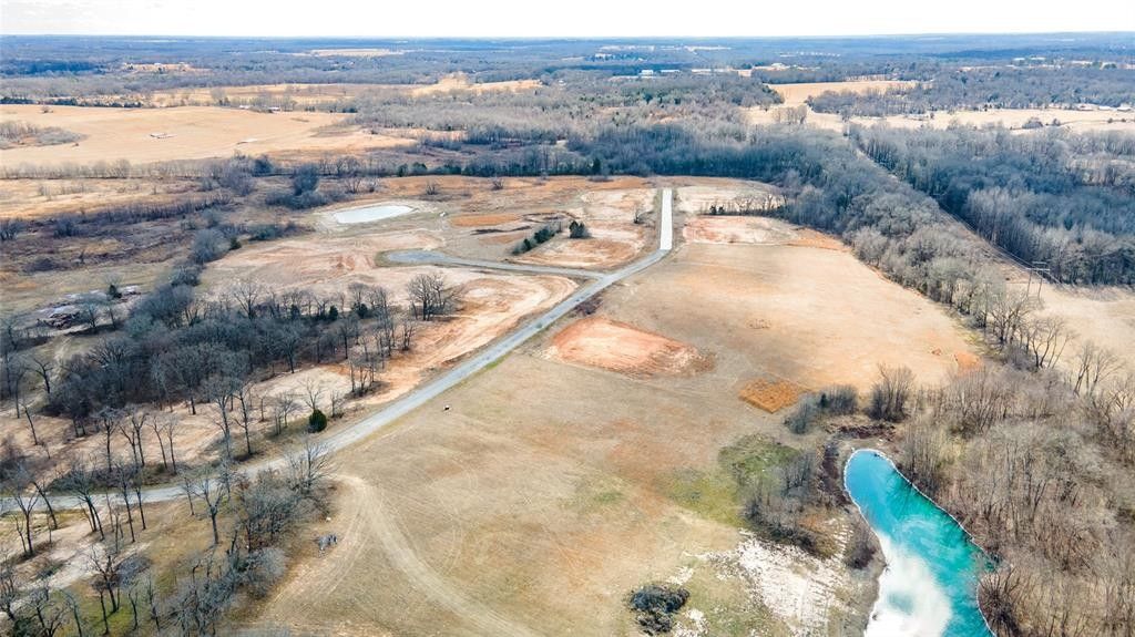 2.3 acres in Van Zandt County, Texas