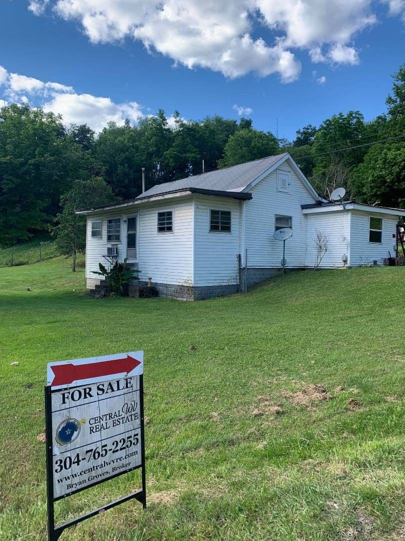 4 acres in Braxton County, West Virginia