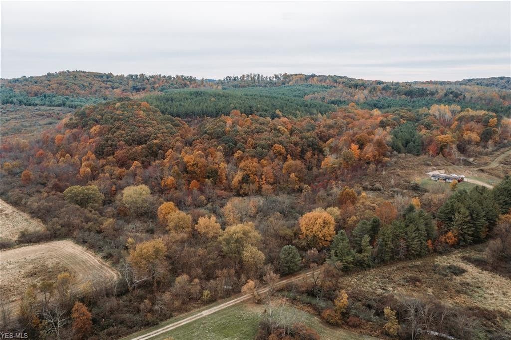 514.2 acres in Vinton County, Ohio