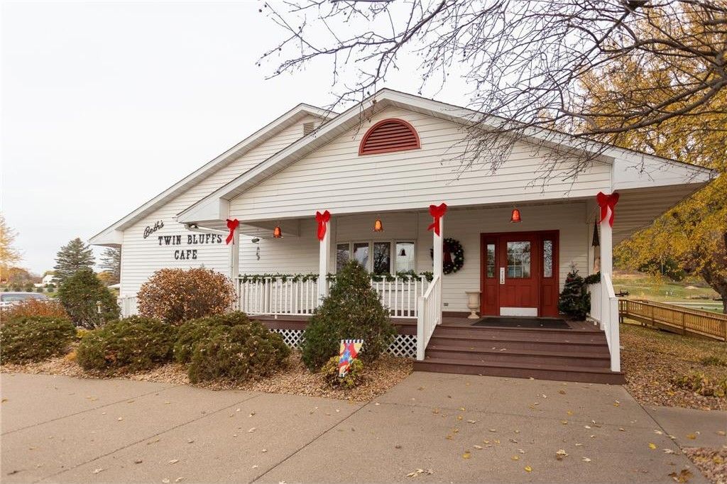 Commercial Nelson, WI