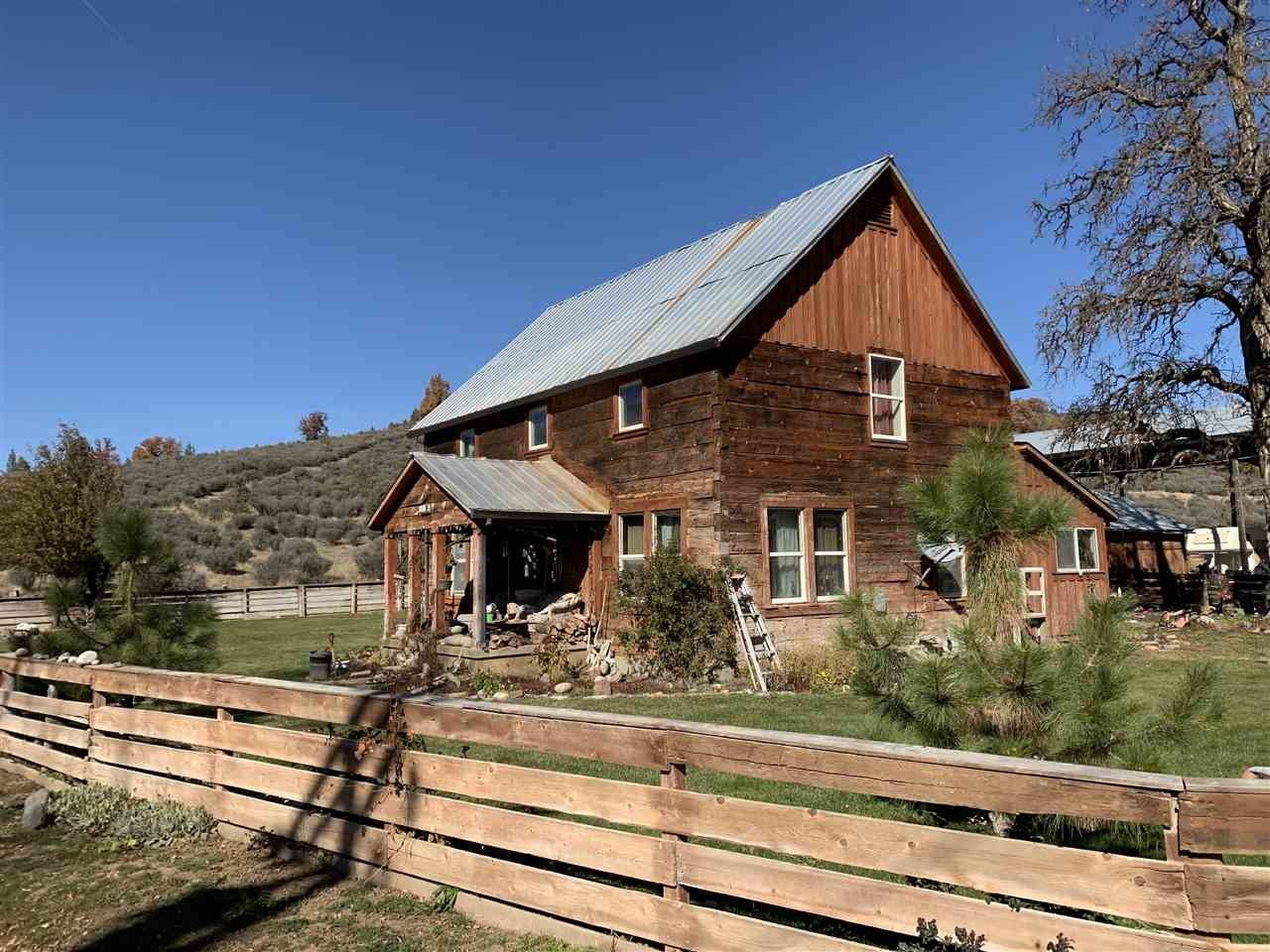 974 acres in Siskiyou County, California