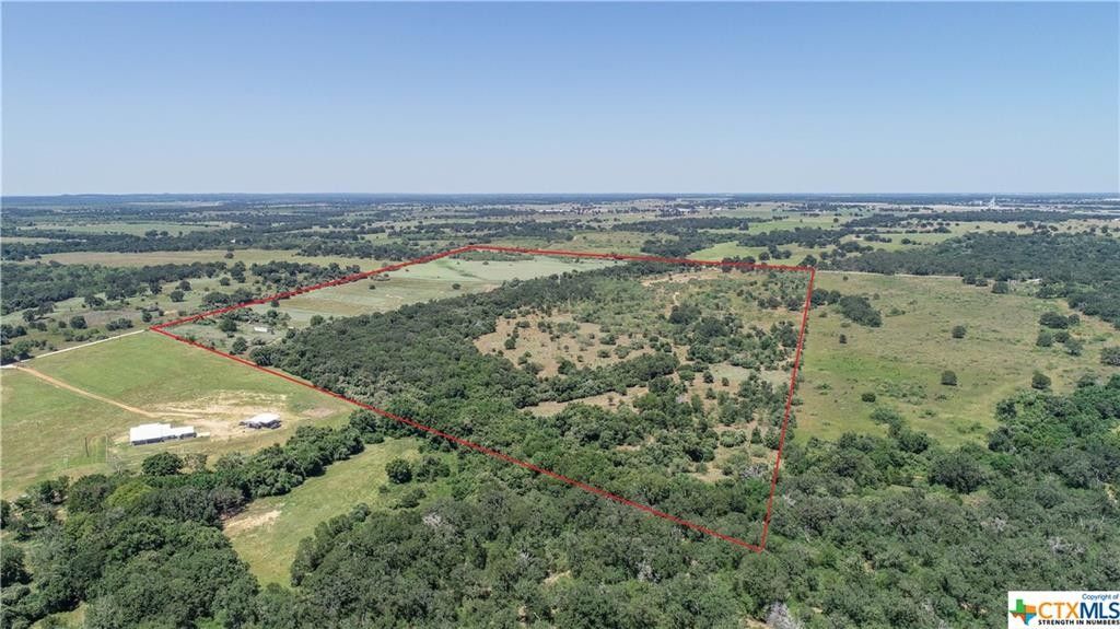 120 acres in Gonzales County, Texas