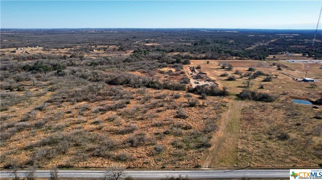 5 acres in Caldwell County, Texas