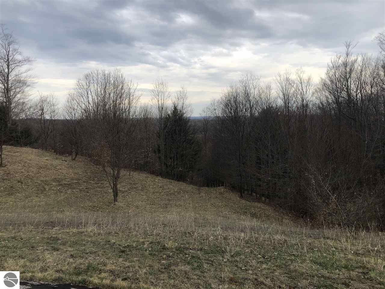 10.12 acres in Grand Traverse County, Michigan