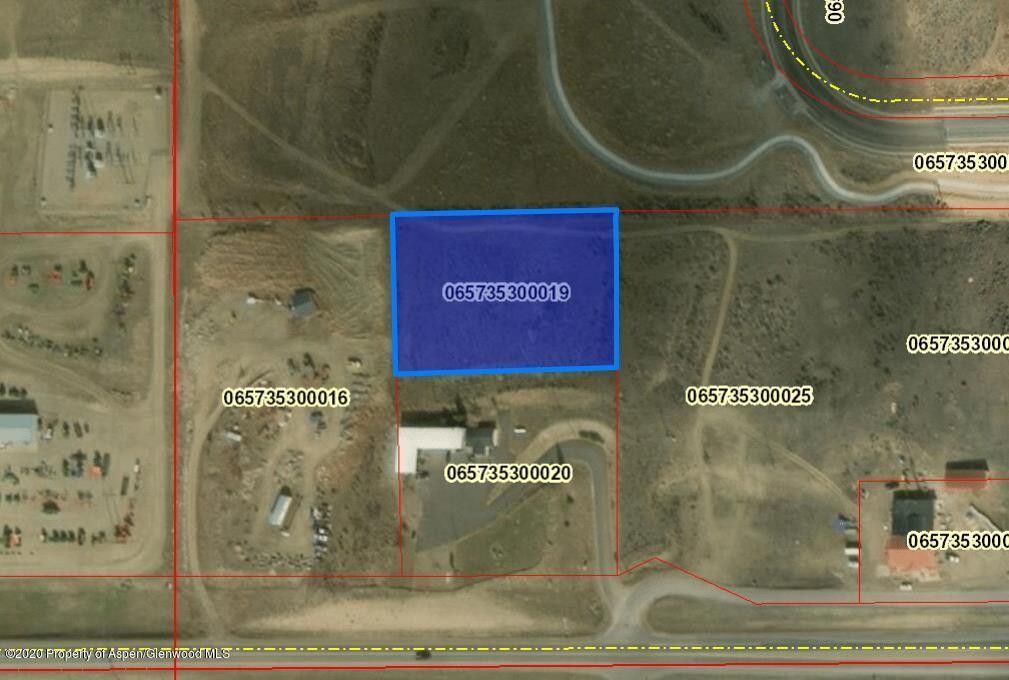 2 acres in Moffat County, Colorado