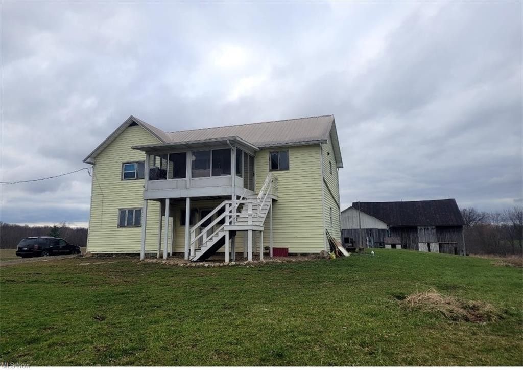 11.5 acres in Ashland County, Ohio