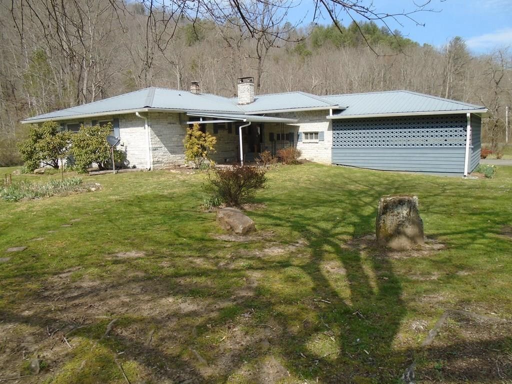 1.2 acres in Graham County, North Carolina