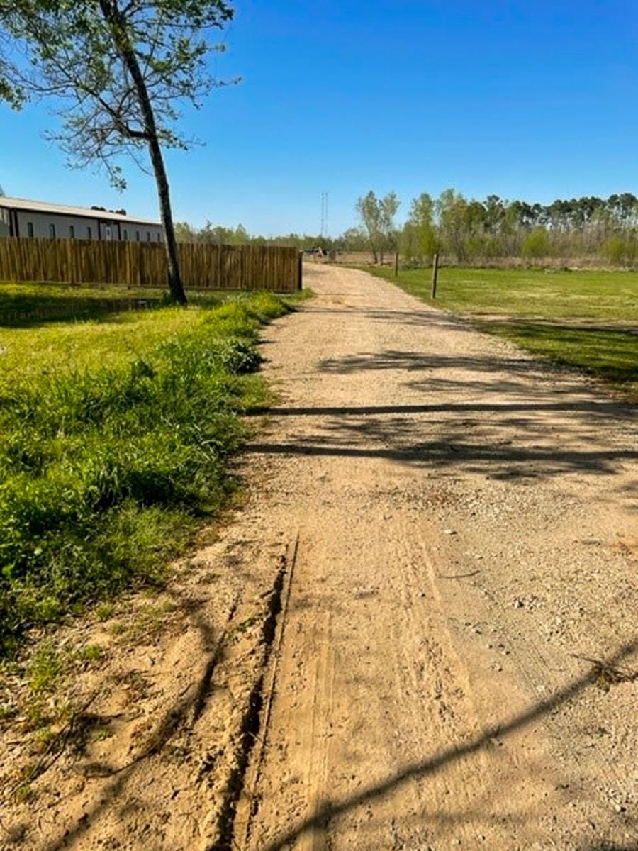 6 acres in Montgomery County, Texas