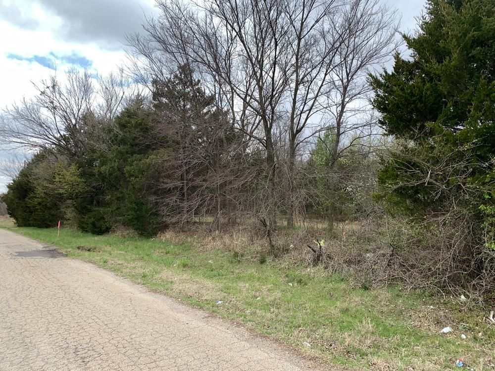 10.02 acres in Okfuskee County, Oklahoma