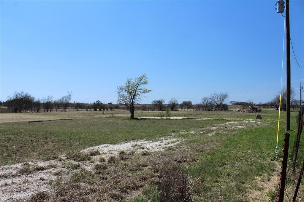 4.5 acres in Johnson County, Texas