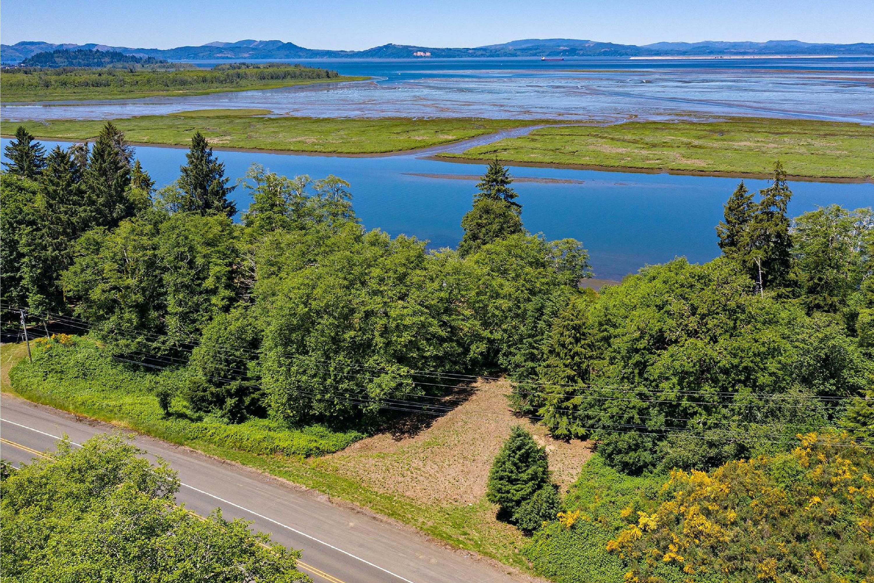 0.5 acres in Clatsop County, Oregon