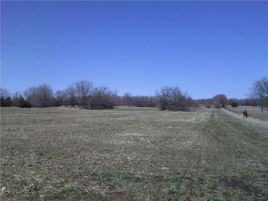 80 acres in Miami County, Kansas