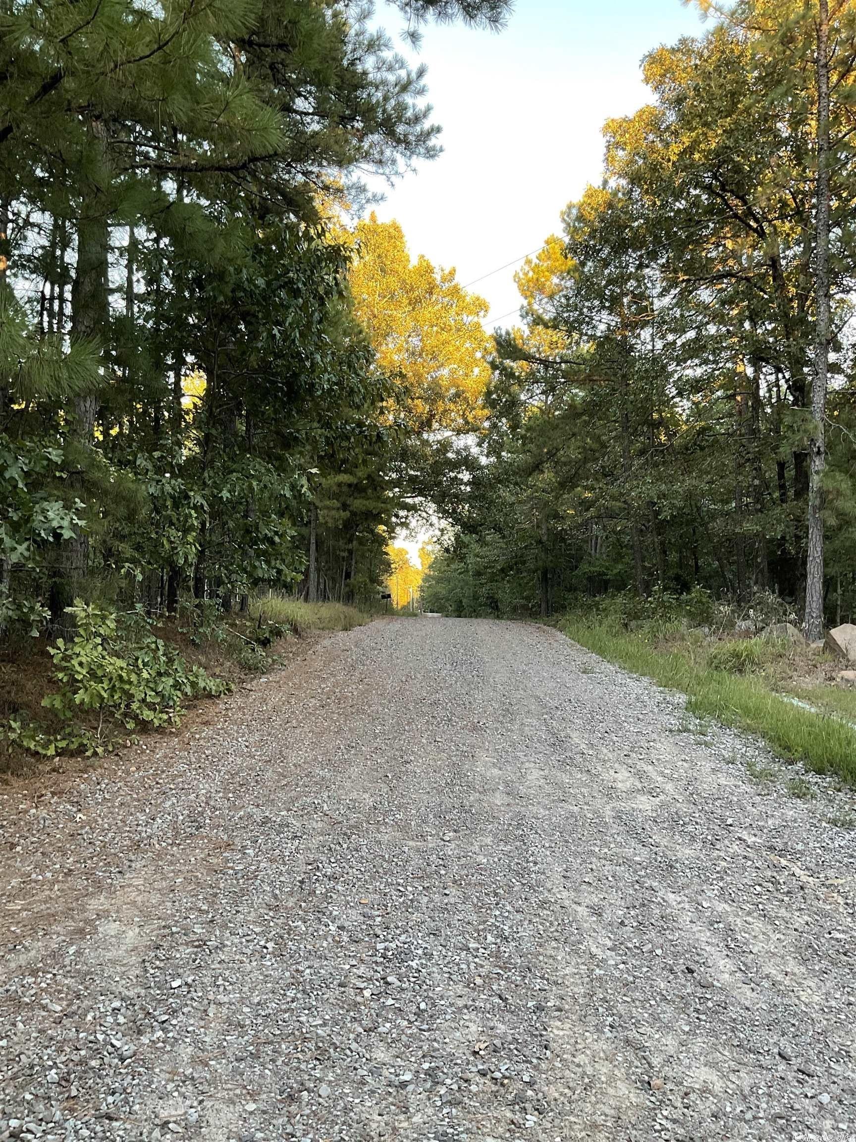 28 acres in Perry County, Arkansas
