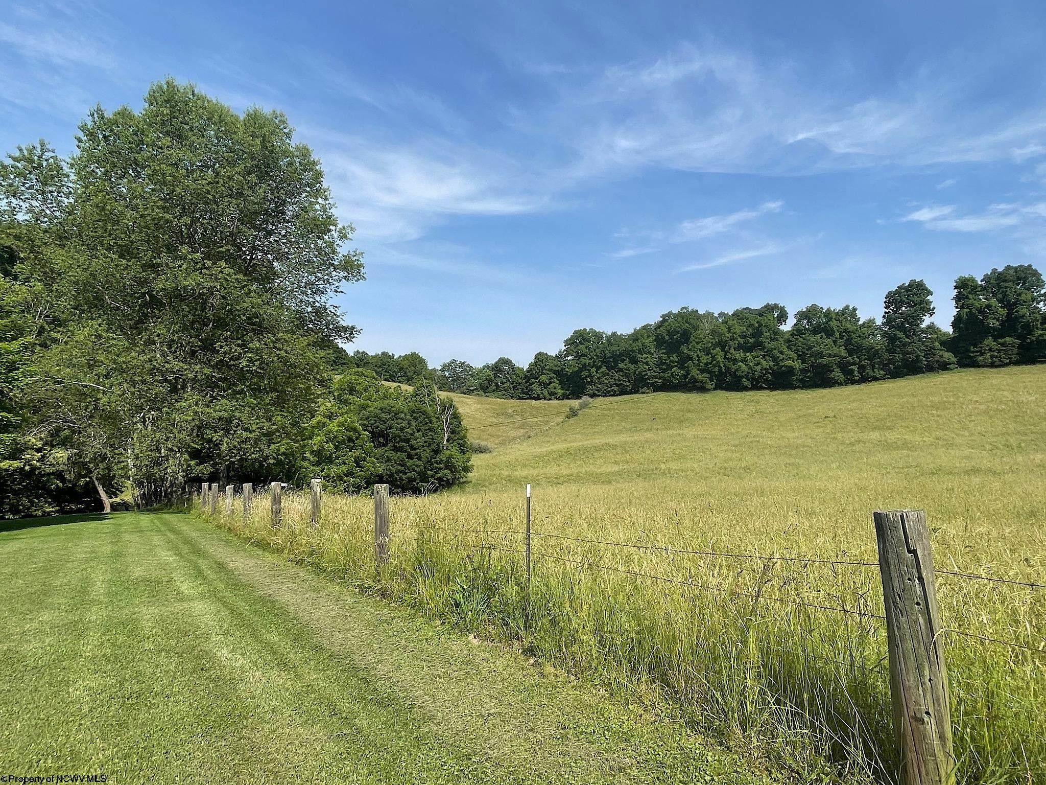 4.2 acres in Marion County, West Virginia