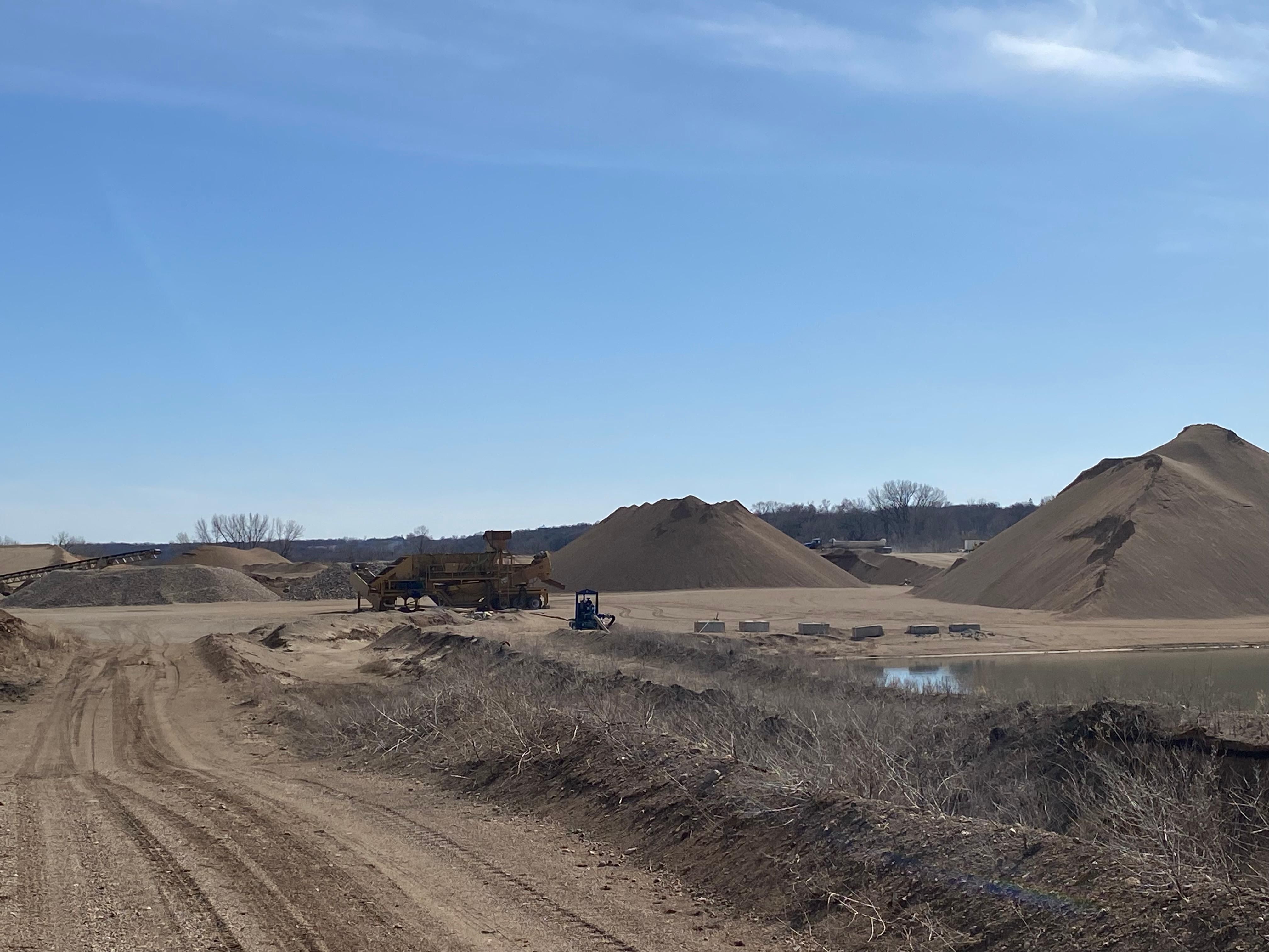 222 acres in Estherville, IA, 51334