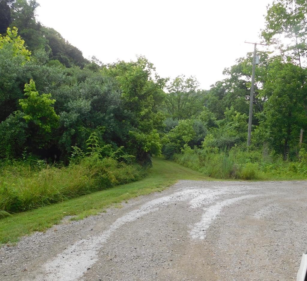 27.79 acres in Floyd County, Kentucky