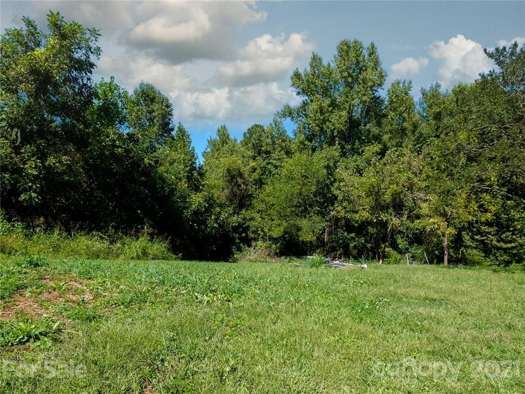 7 acres in Gaston County, North Carolina