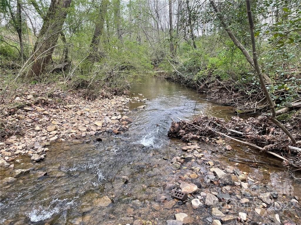 4.07 acres in Catawba County, North Carolina