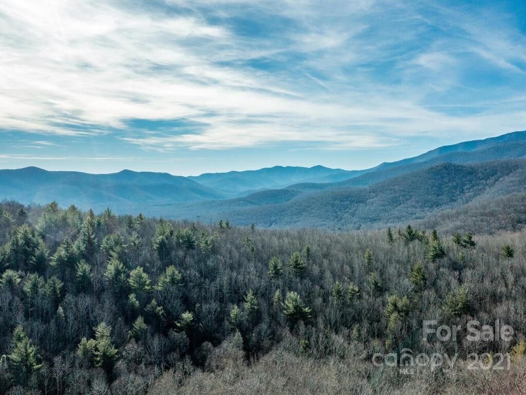 25.38 acres in Yancey County, North Carolina