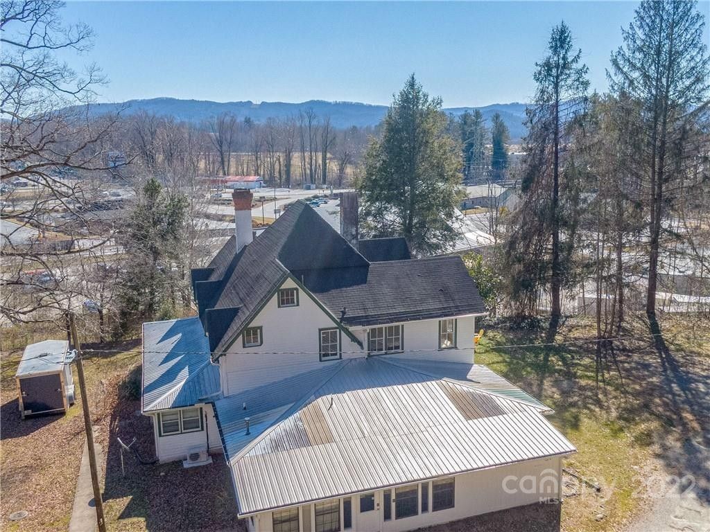 2 acres in Transylvania County, North Carolina