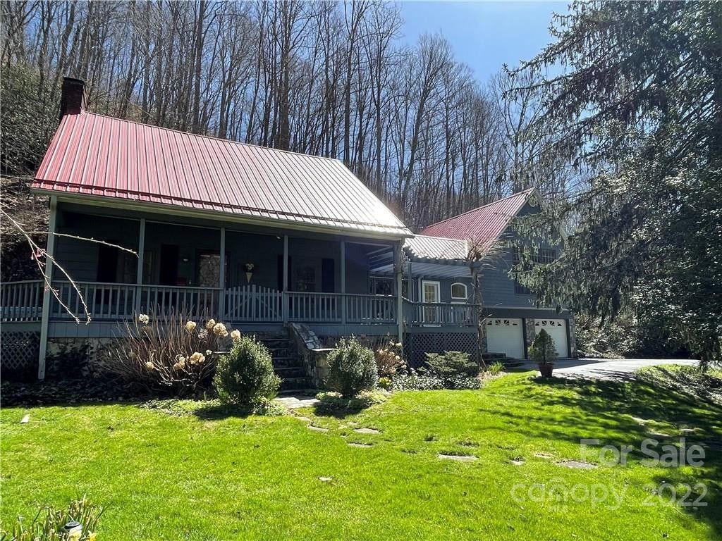 10.96 acres in Madison County, North Carolina