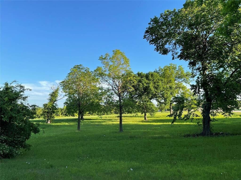 12 acres in Ellis County, Texas