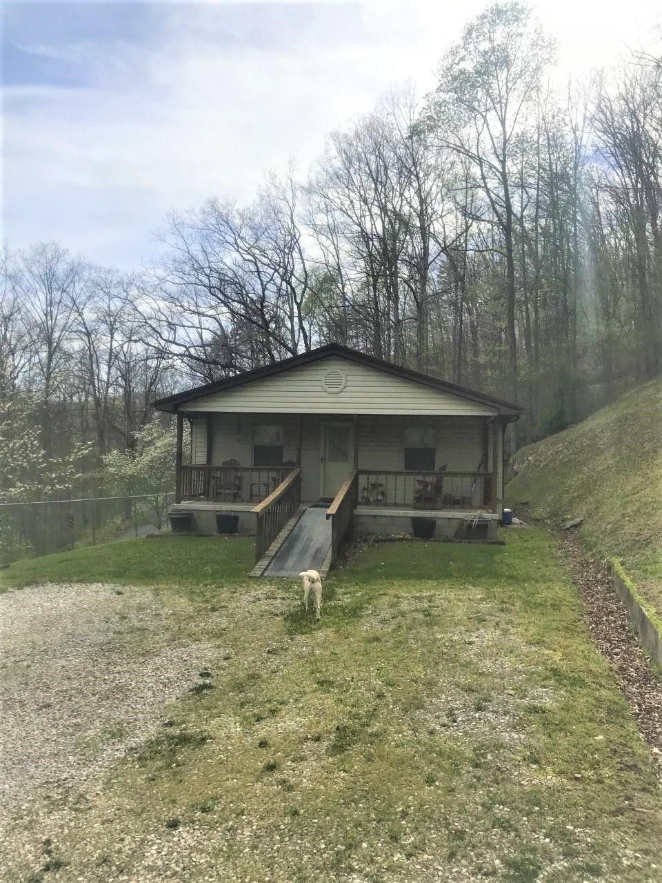 4.4 acres in Wayne County, West Virginia