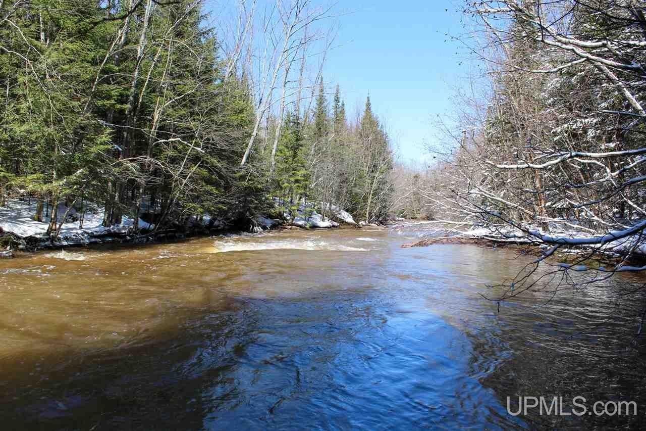 11.9 acres in Ontonagon County, Michigan