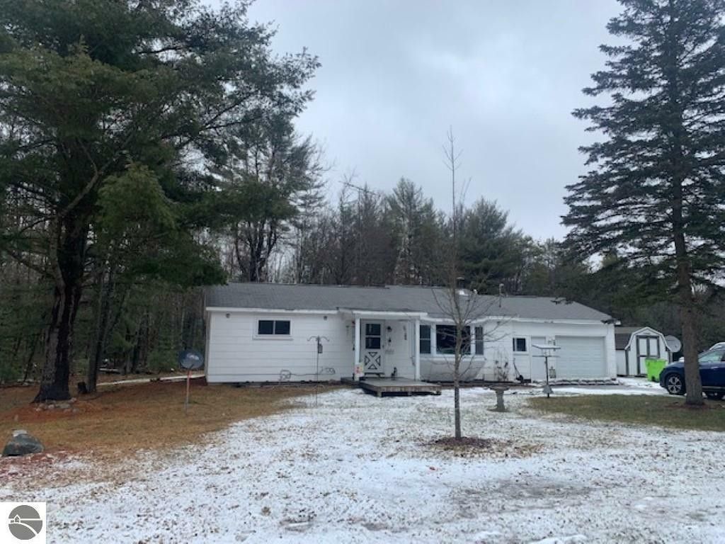 7 acres in County, Michigan