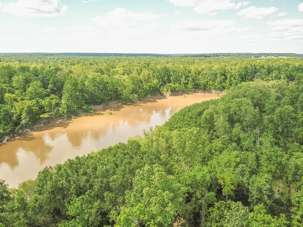 837 acres in Claiborne County, Mississippi