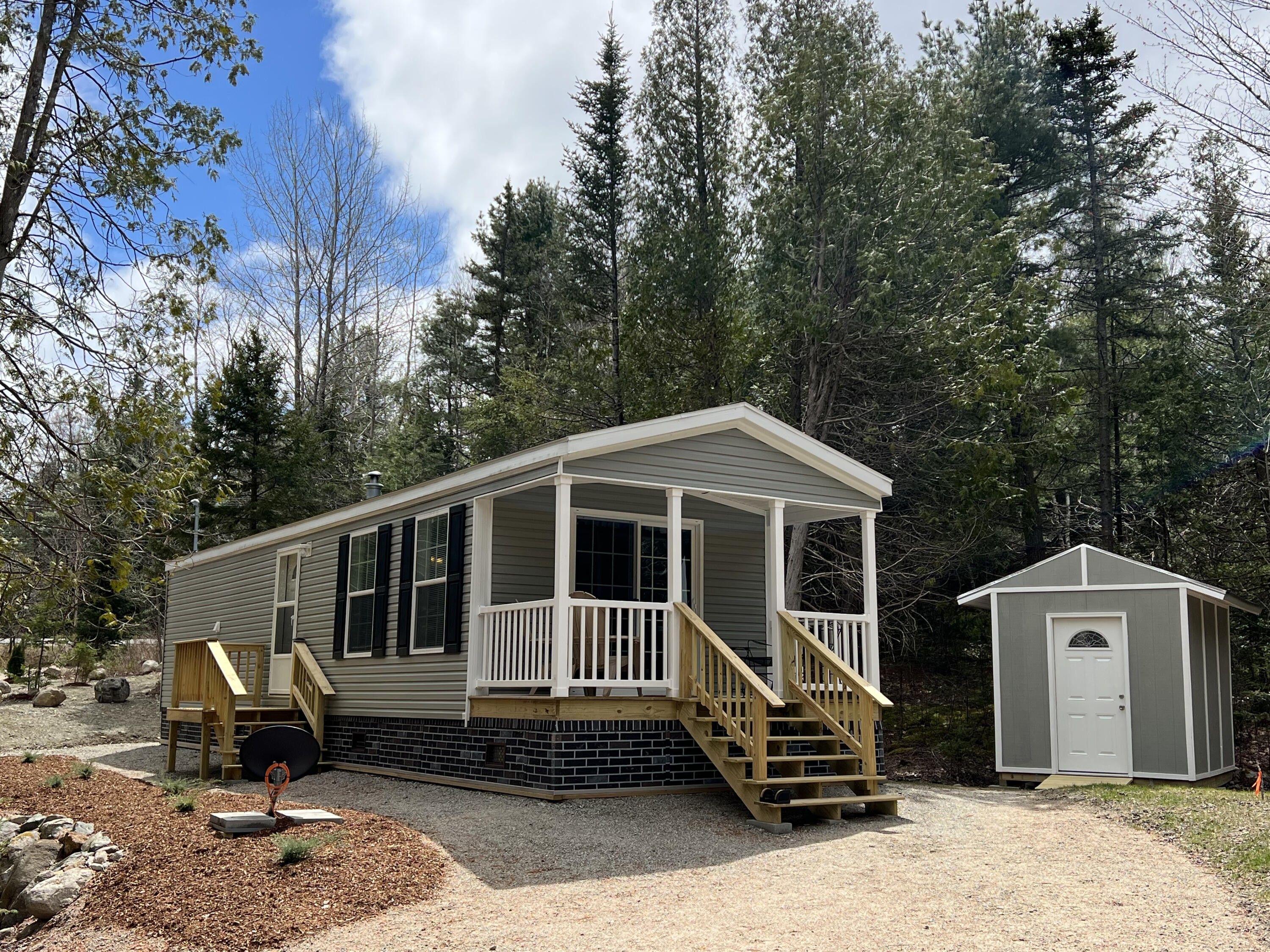 1.6 acres in Washington County, Maine