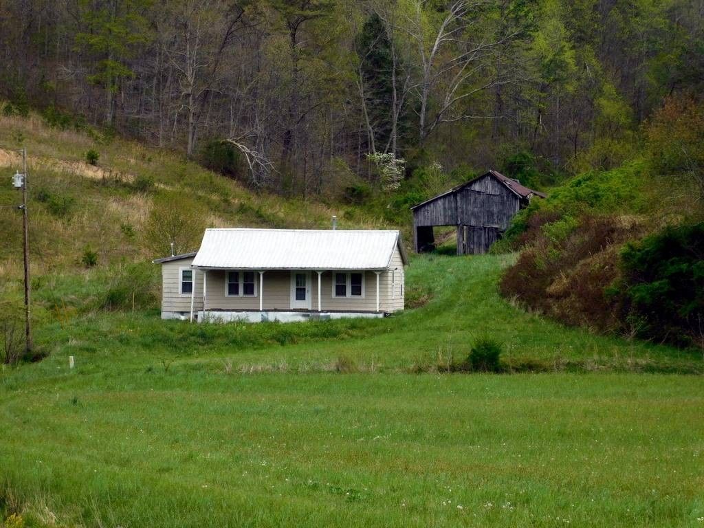 85 acres in Wolfe County, Kentucky