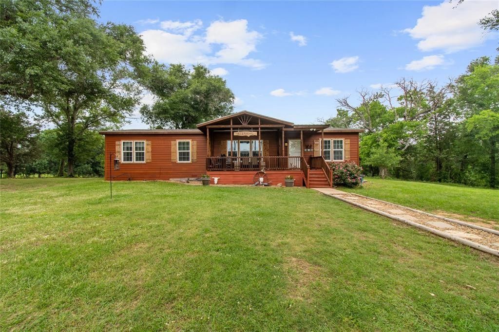 10 acres in Henderson County, Texas