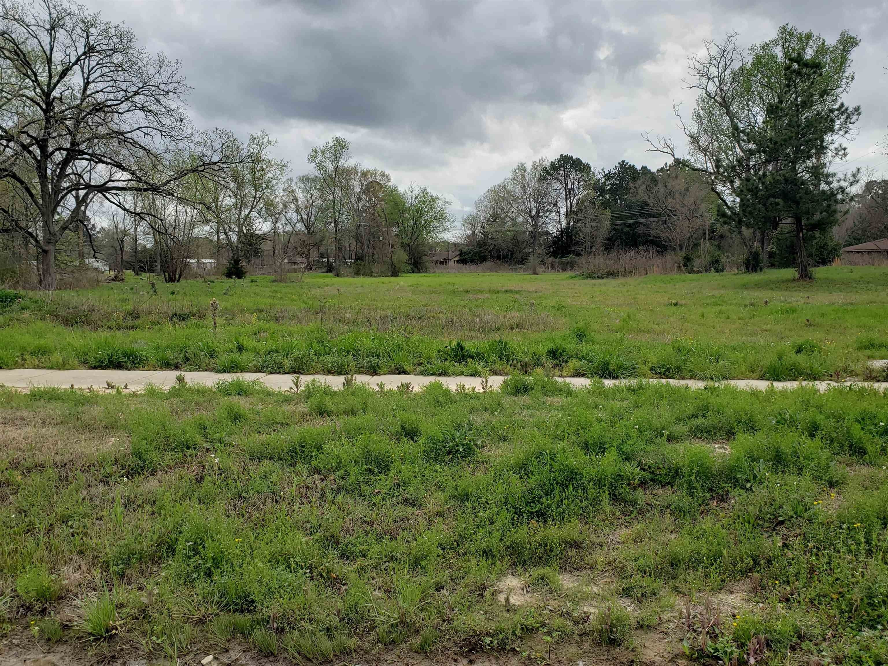 4.91 acres in Shelby County, Texas