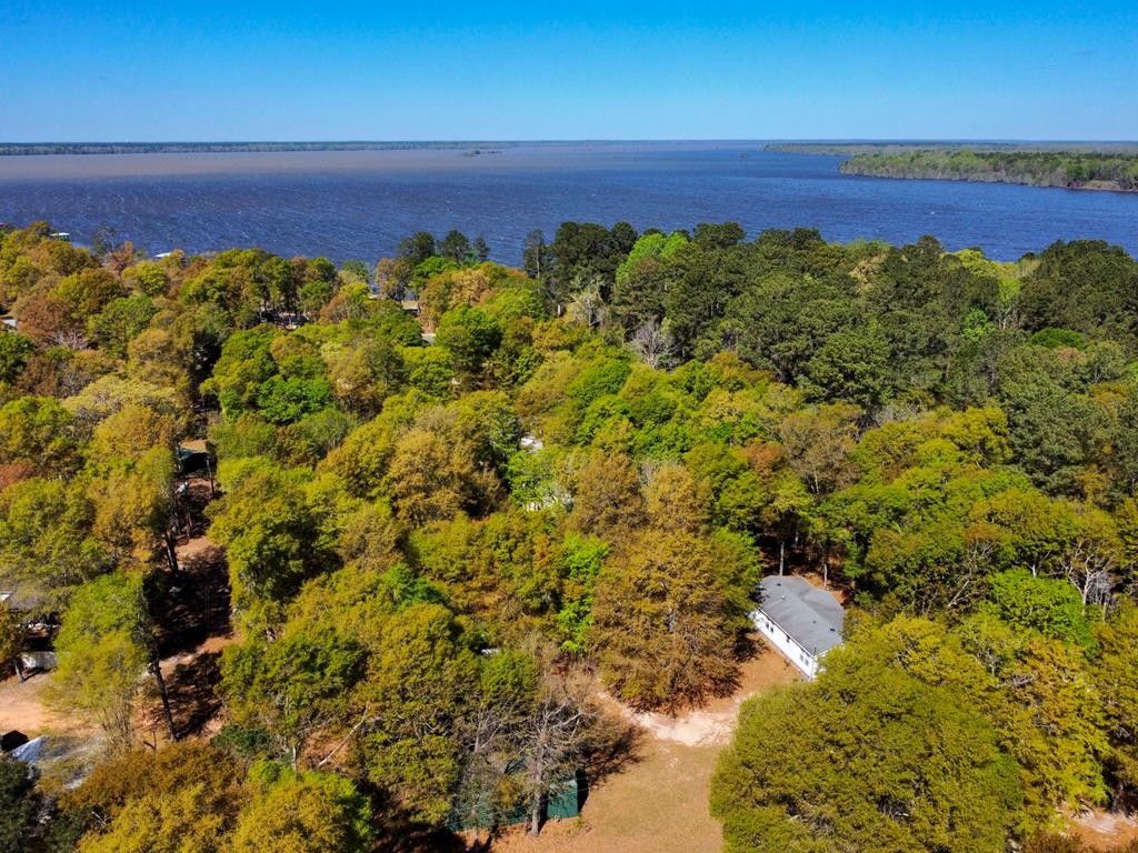 0.72 acres in Clarendon County, South Carolina