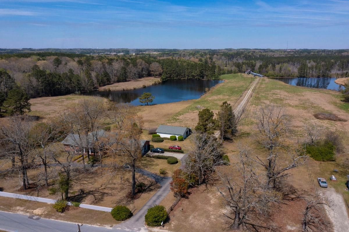 4134 Smith Road, Sanford, NC 27332 MLS Churchwell Downs