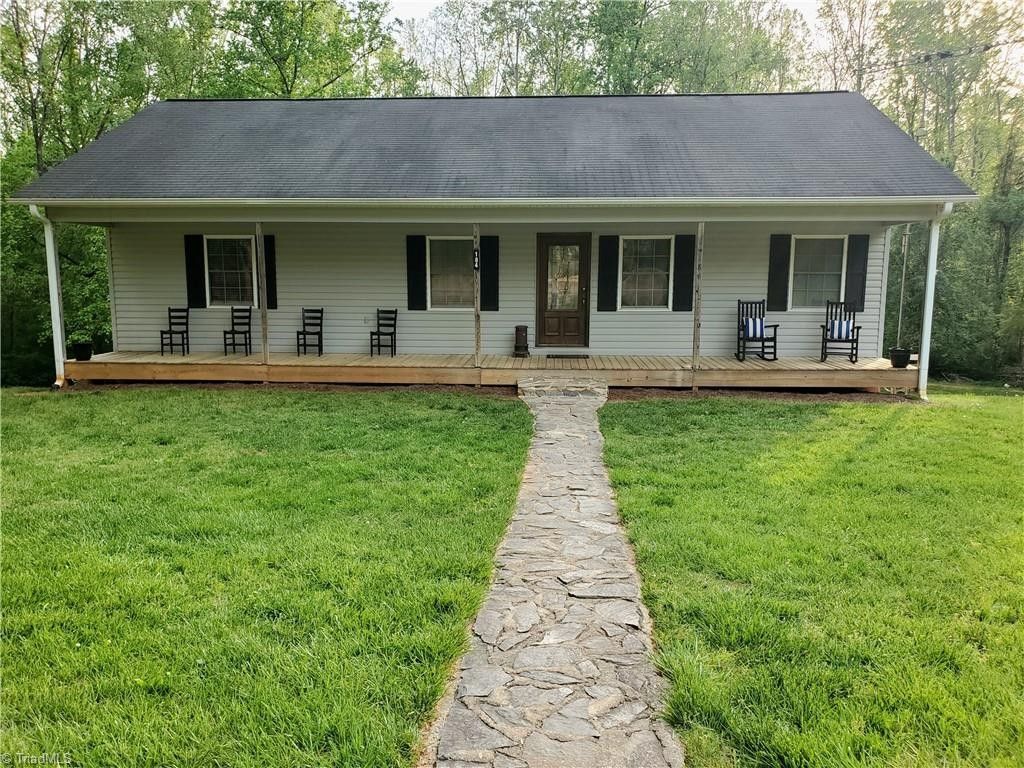 9.2 acres in Davie County, North Carolina