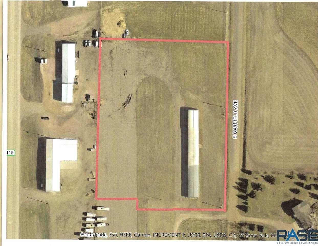 3.94 acres in Minnehaha County, South Dakota