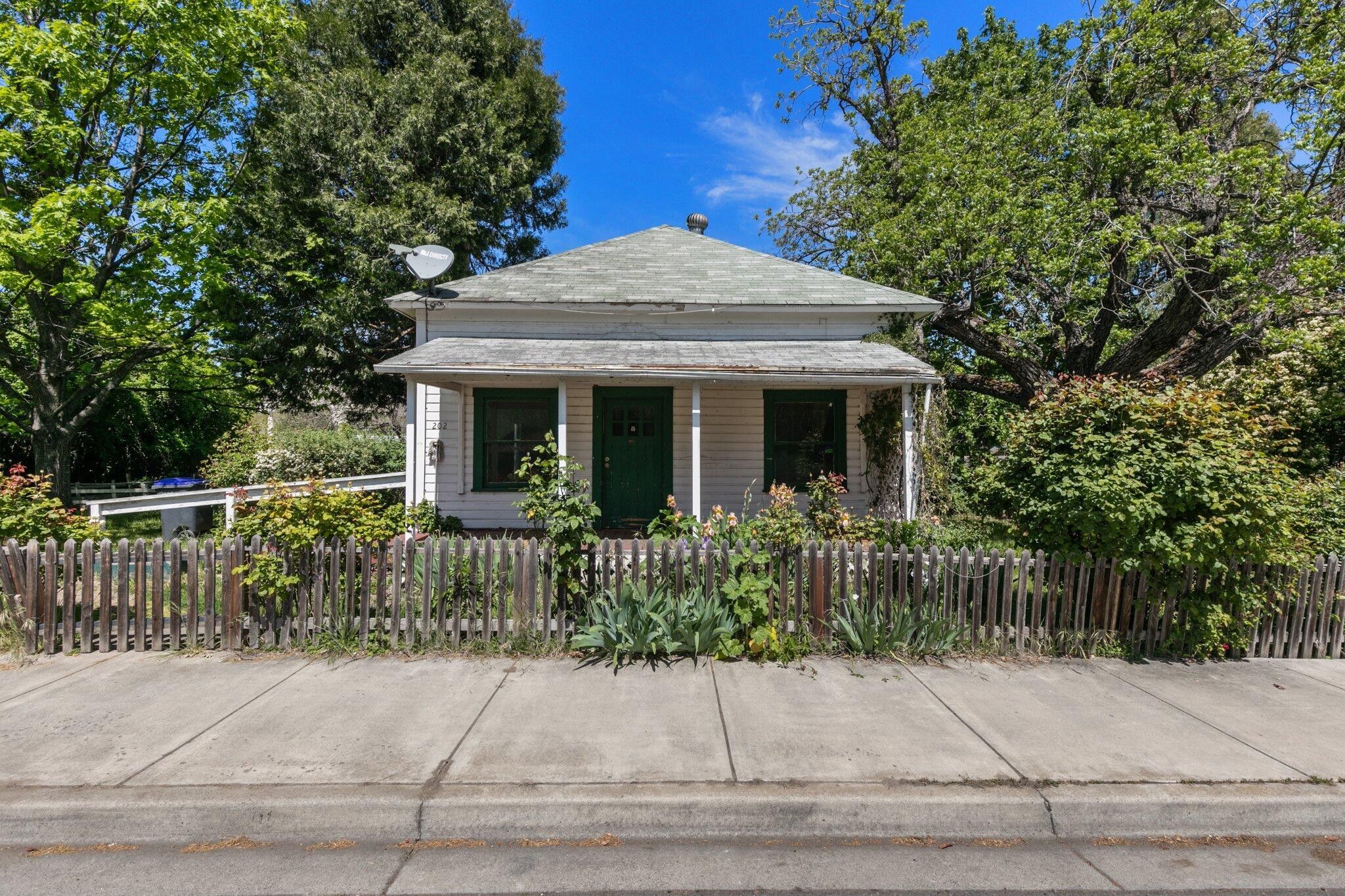 0.43 acres in Jackson County, Oregon