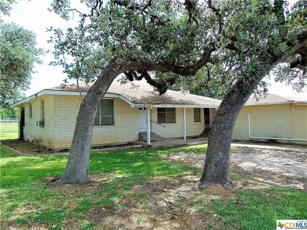 1.41 acres in Dewitt County, Texas