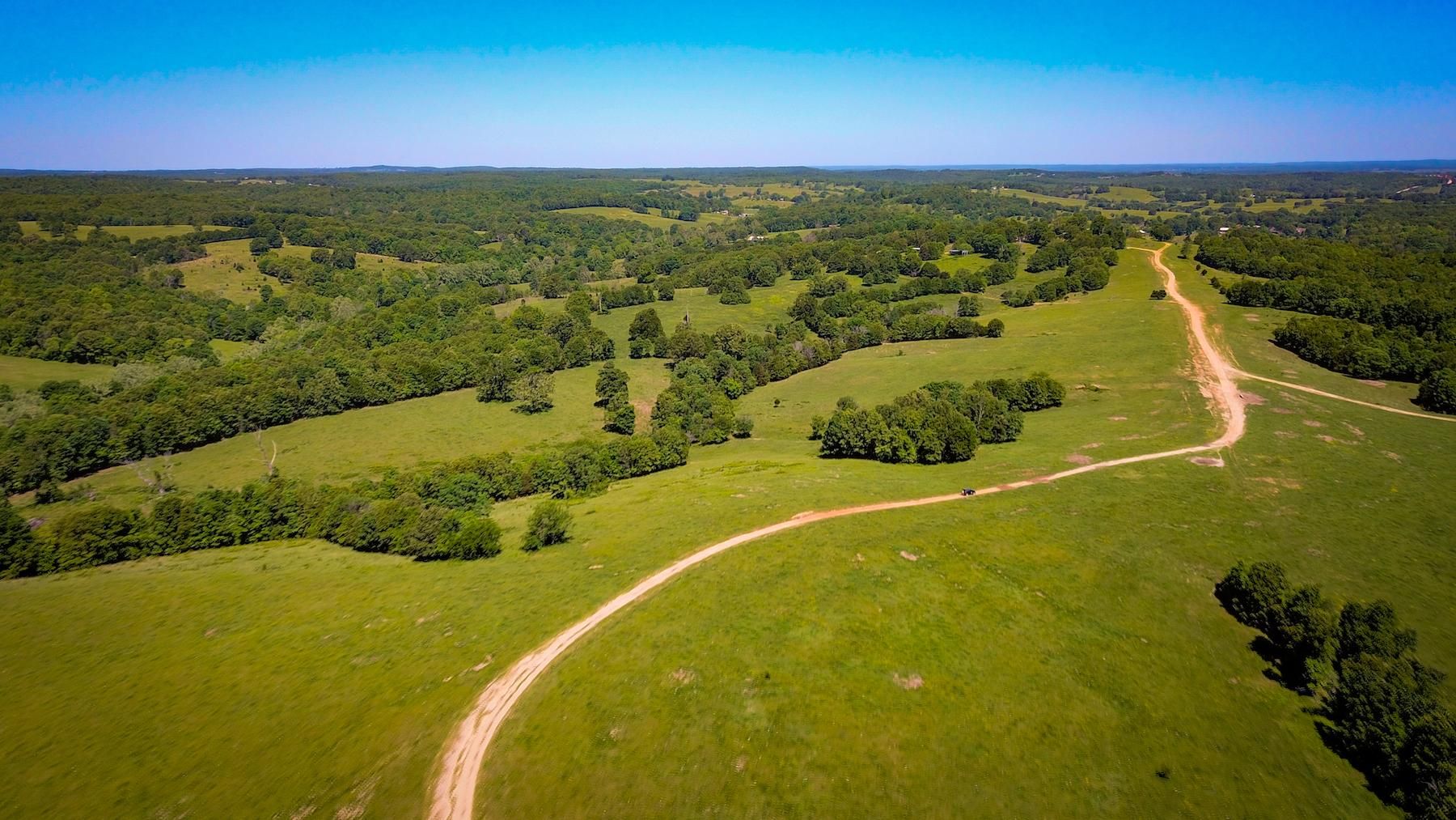 2,113 acres in Oregon County, Missouri