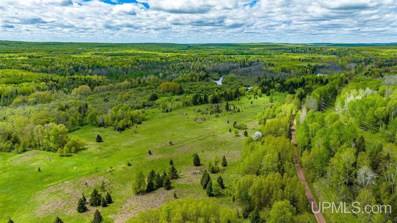 18.4 acres in Iron County, Michigan