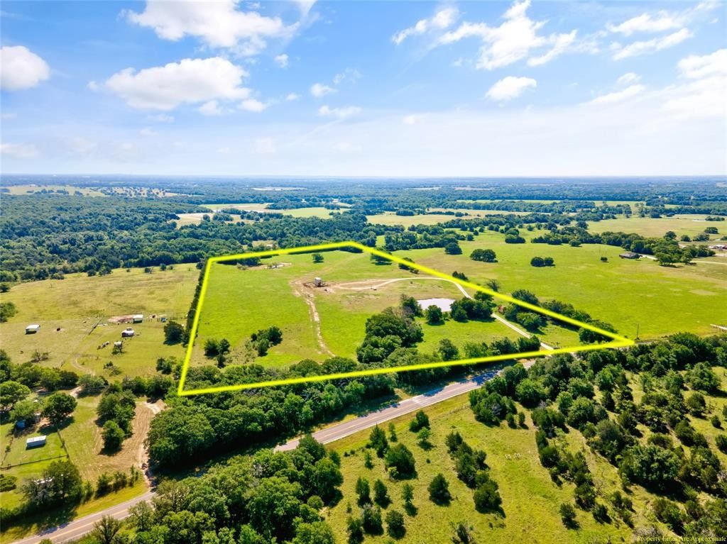 22.21 acres in Freestone County, Texas
