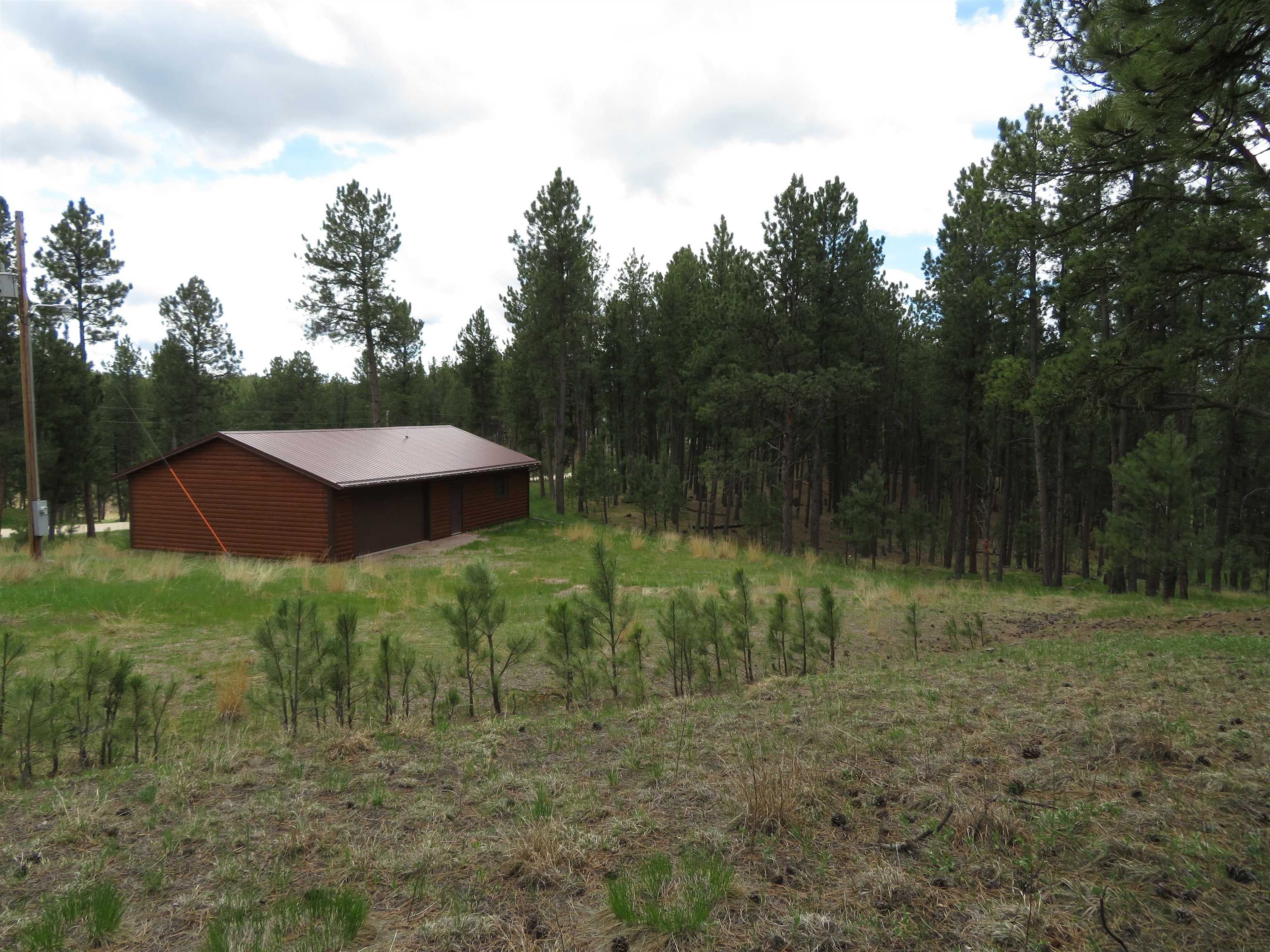 5.43 acres in Custer County, South Dakota