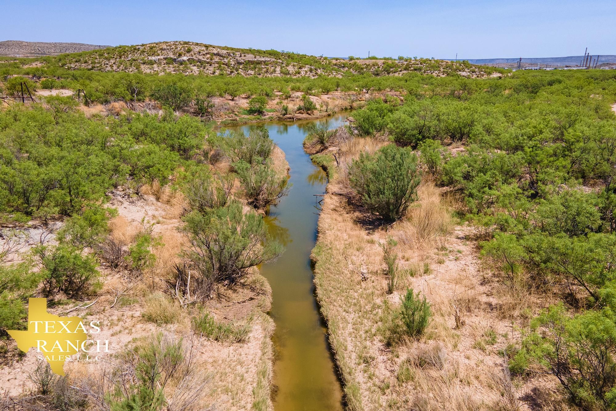 666 acres in Pecos County, Texas
