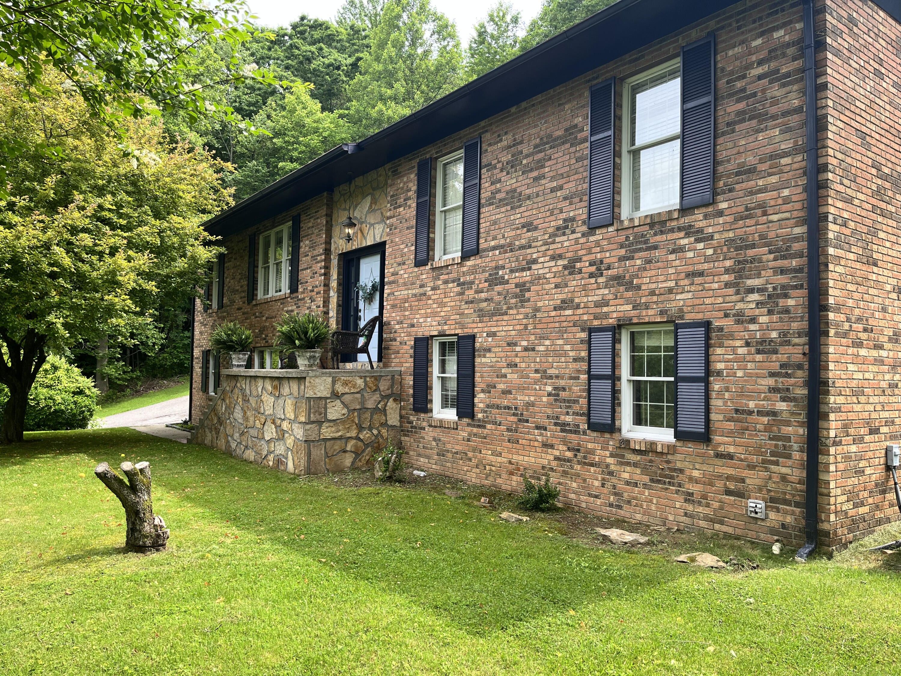 1.65 acres in Harlan County, Kentucky