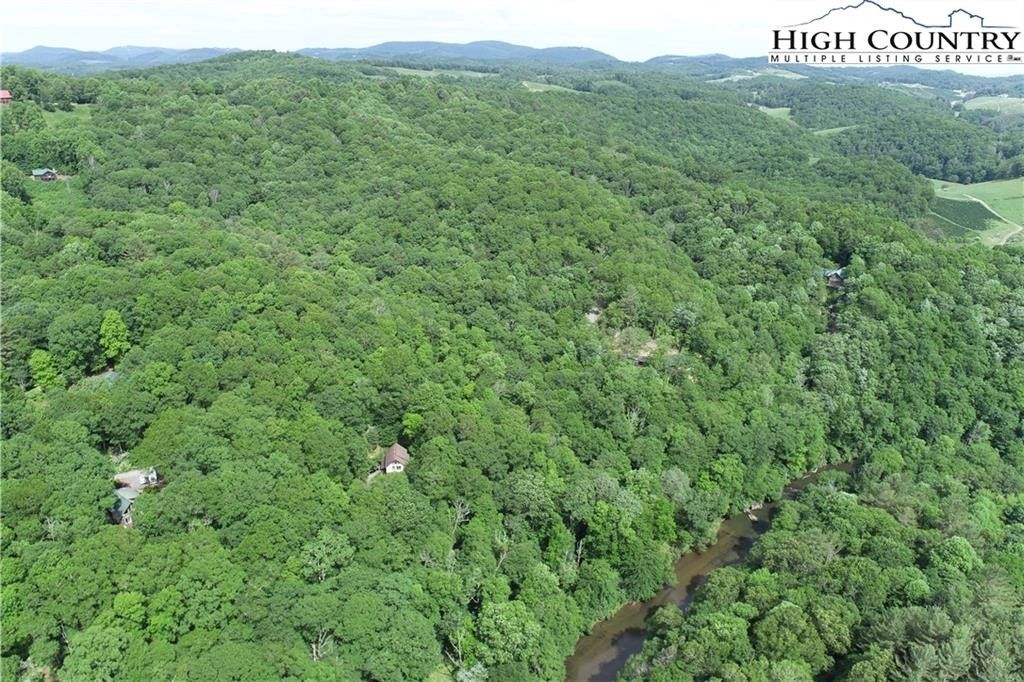 10 acres in Watauga County, North Carolina